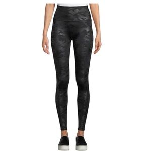 Spanx Faux Leather Camo Faux Look Leggings Size L